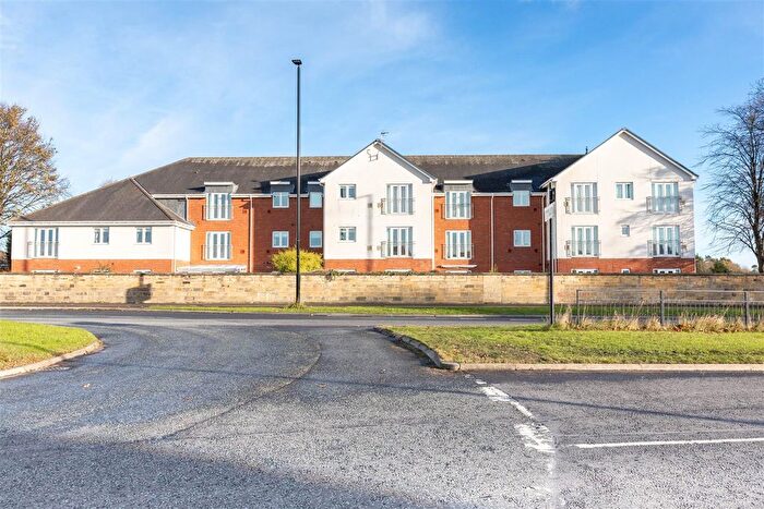 2 Bedroom Flat To Rent In Fencer Hill Park, Gosforth, Newcastle Upon Tyne, NE3