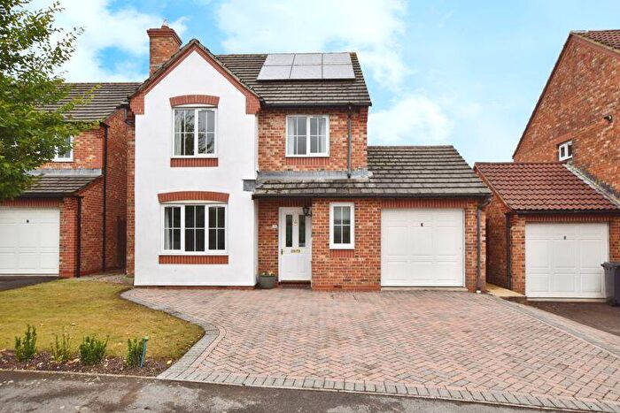 4 Bedroom Detached House For Sale In Andrews Way, Harnham ***Video Tour***, SP2