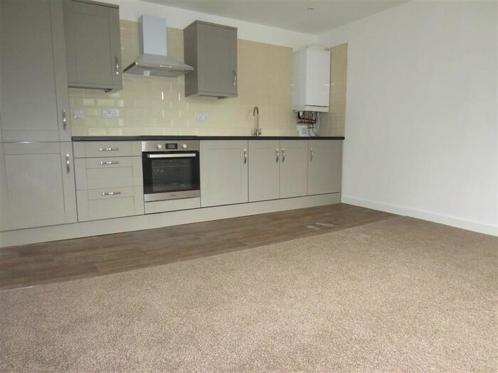 1 Bedroom Flat To Rent In Birmingham Road, Warwick, CV34