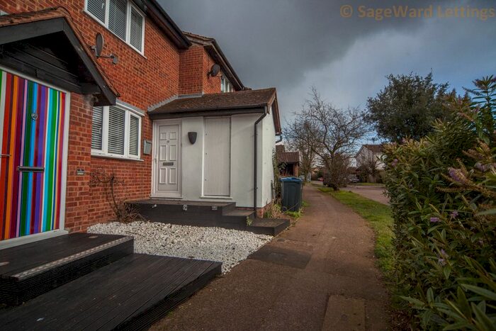2 Bedroom Terraced House To Rent In Ladywood Road, Hertford, Herts, SG14