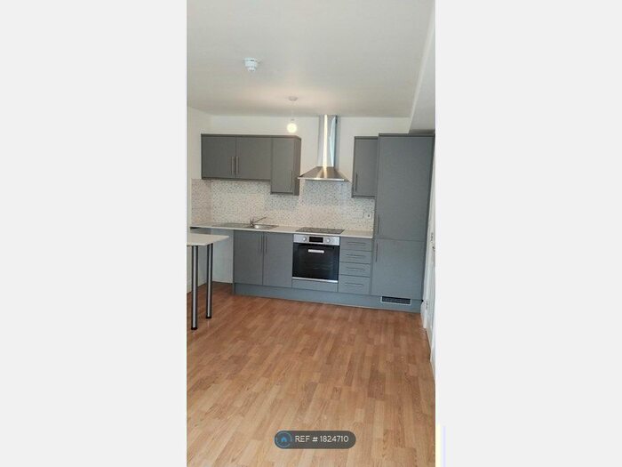 2 Bedroom Flat To Rent In Brougham Hall, Rossendale, BB4