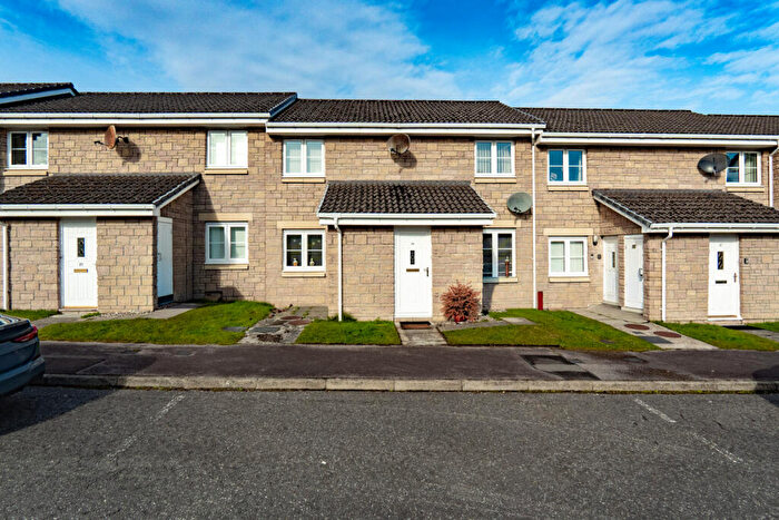 2 Bedroom Flat For Sale In Rowan Grove, Inverness, IV2