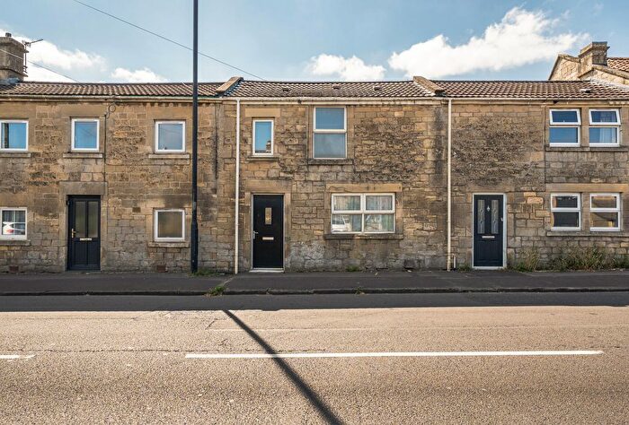 2 Bedroom Terraced House For Sale In Wellsway, Bath, Somerset, BA2