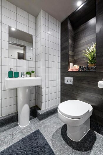 3 Bedroom Private Hall To Rent In Portobello Street, Sheffield, S1