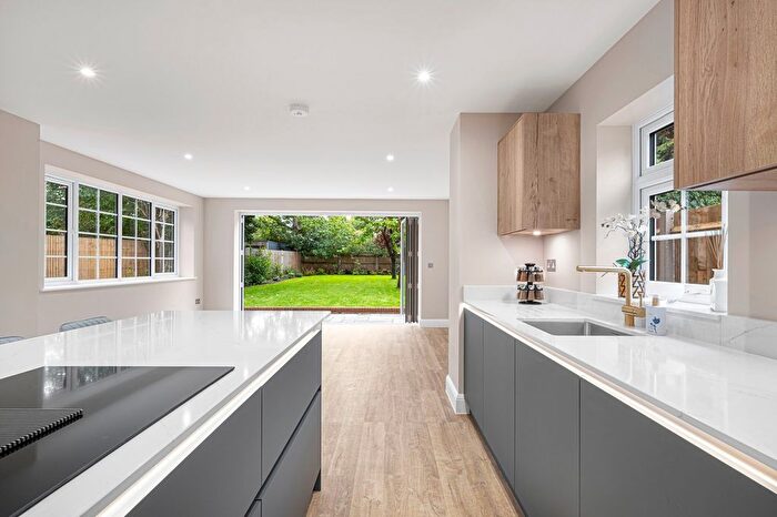 4 Bedroom Semi Detached House For Sale In Oatlands Drive, Weybridge, KT13