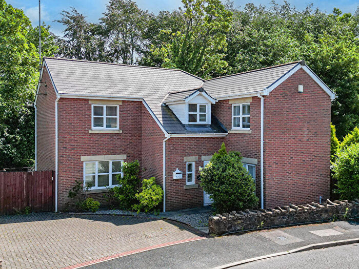 4 Bedroom Detached House For Sale In Pargate Chase, Rochdale, OL11