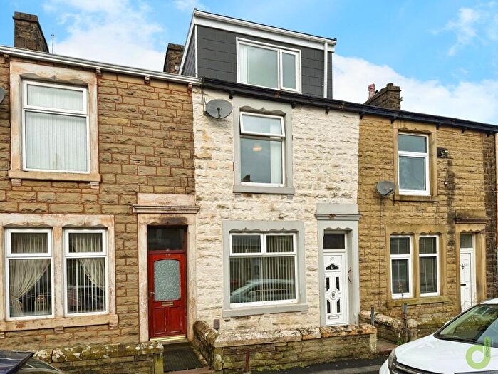 3 Bedroom Terraced House For Sale In Fountain Street, Accrington, BB5