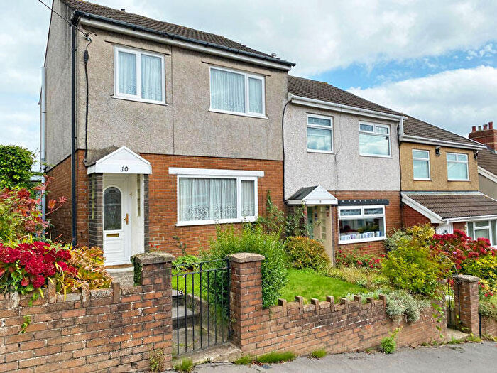 3 Bedroom End Of Terrace House For Sale In Davies Street, Ystrad Mynach, Hengoed, CF82