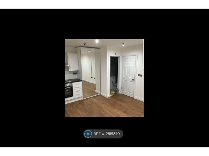 Studio To Rent In Craven Park Road, London, NW10