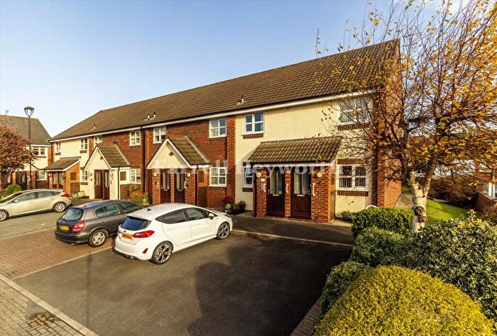 2 Bedroom Flat For Sale In Kingfisher Mews, Poulton Le Fylde, FY6