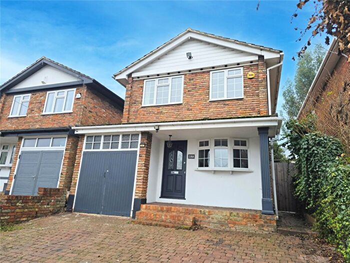 4 Bedroom Detached House To Rent In Station Road, Rayleigh, Essex, SS6