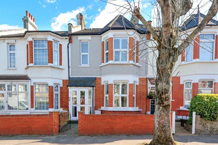 4 Bedroom Terraced House For Sale In Liverpool Road, Leyton, London, E10