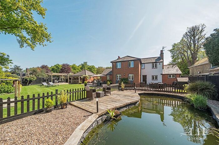 3 Bedroom Detached House For Sale In Tower Cottages, Ongar Road, CM15