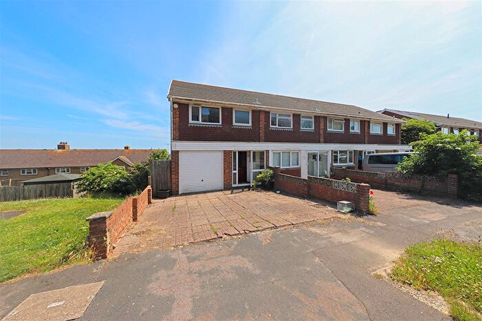 3 Bedroom Semi-Detached House To Rent In Slinfold Close, Brighton, BN2