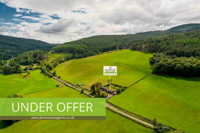 3 Bedroom Detached Bungalow For Sale In Cedar Wood, Juniper Bank, Walkerburn, EH43