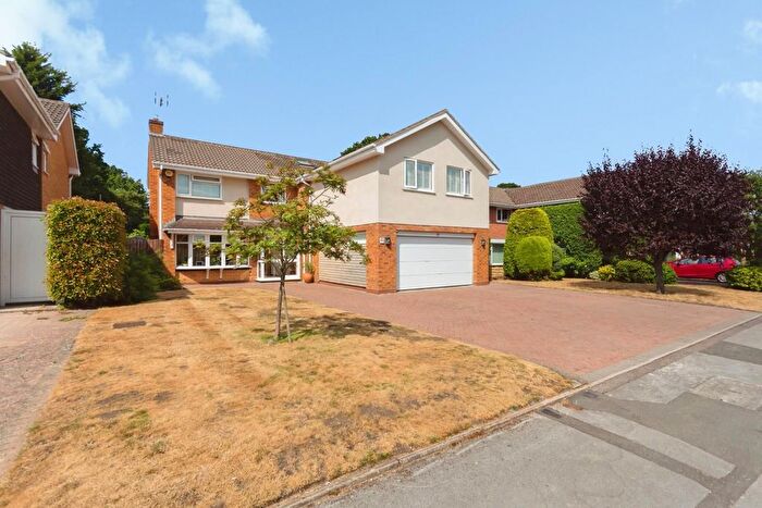 5 Bedroom Detached House For Sale In Rollswood Drive, Solihull, B91