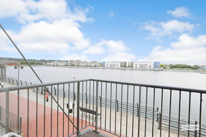 3 Bedroom Terraced House To Rent In Quarterdeck Walk, Colonial Wharf, ME4