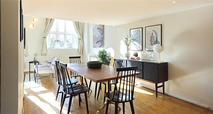 1 Bedroom Flat To Rent In Cormont Road, London, SE5