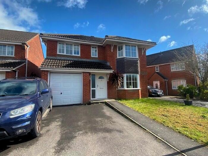 4 Bedroom House To Rent In Clos Nanteos, Pontprennau, Cardiff, CF23