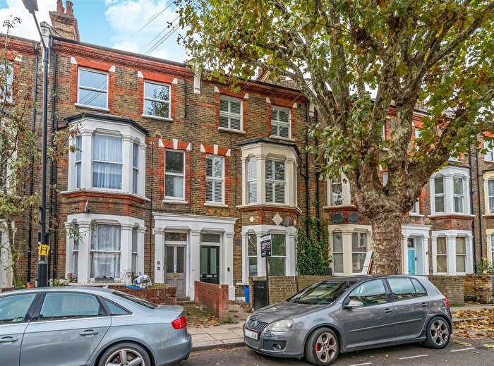 1 Bedroom Flat For Sale In Bravington Road, London, W9