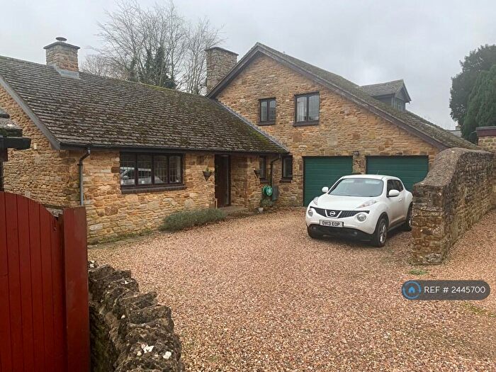 4 Bedroom Detached House To Rent In Yew Tree Rise, Croughton, Brackley, NN13