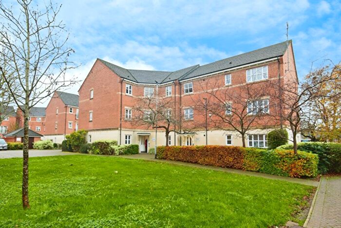 2 Bedroom Flat For Sale In Kniveton Close, Derby, Derbyshire, DE22