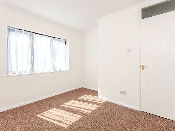 2 Bedroom End Of Terrace House To Rent In The Cricketers, Axminster, EX13