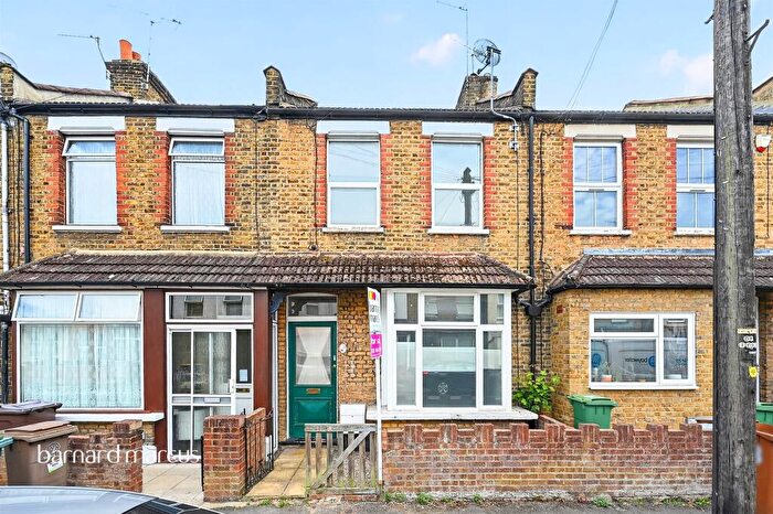 3 Bedroom Terraced House For Sale In Sorrento Road, Sutton, SM1