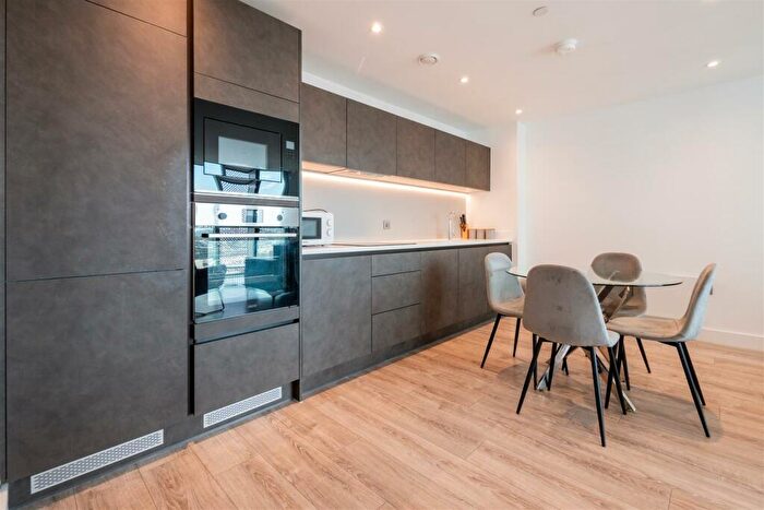 2 Bedroom Apartment To Rent In Blade, Silvercroft Street, Manchester, M15