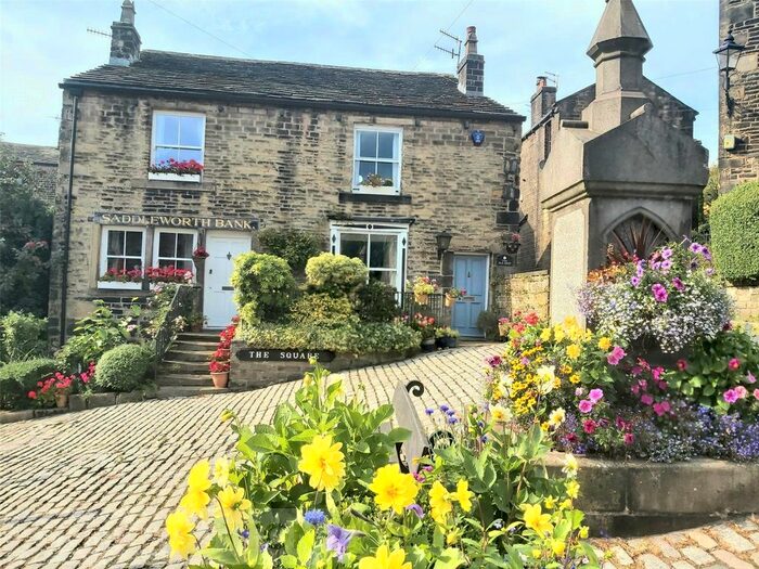 3 Bedroom Semi-Detached House To Rent In The Square, Dobcross, Saddleworth, OL3