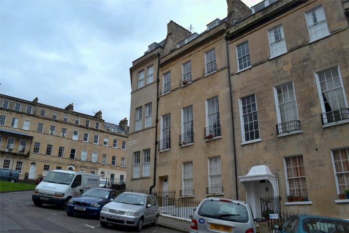 1 Bedroom Flat To Rent In Burlington Street, Bath, Somerset, BA1