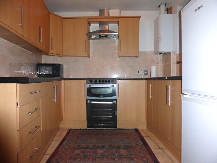 2 Bedroom Flat To Rent In Oxford Road, Exeter, EX4