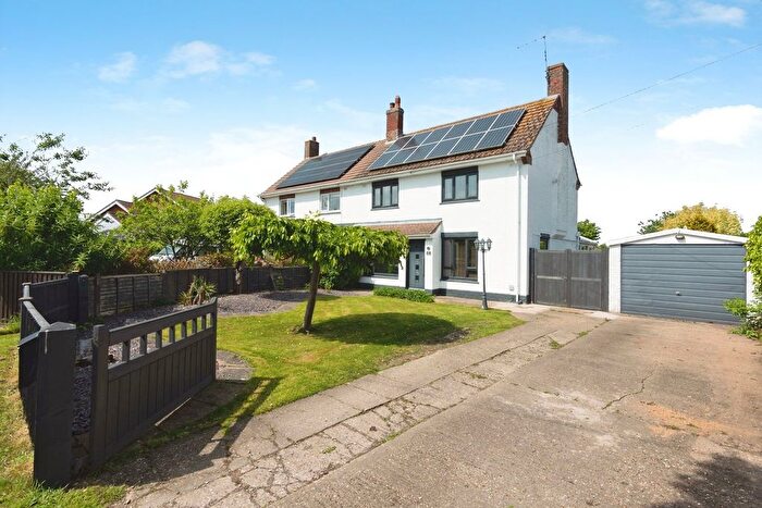 3 Bedroom Semi-Detached House For Sale In Crawcroft Lane, Hannah, Alford, LN13