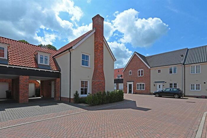 4 Bedroom Link Detached House To Rent In Needham Market, IP6