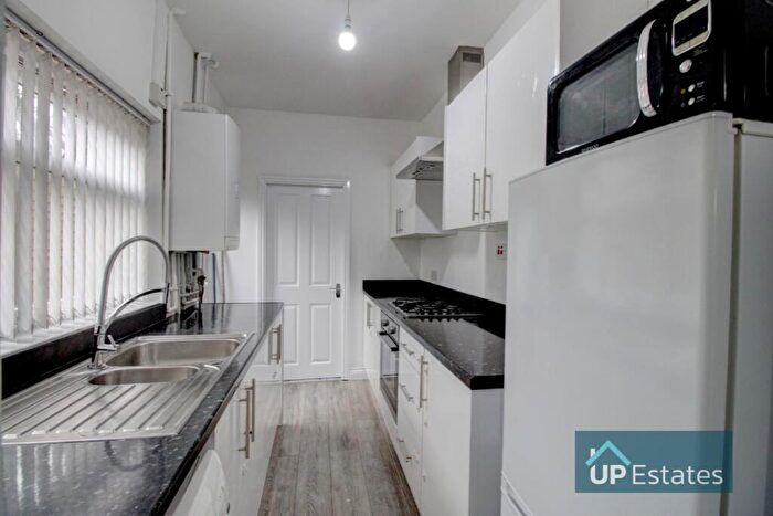 2 Bedroom End Of Terrace House For Sale In Newdigate Road, Coventry, CV6