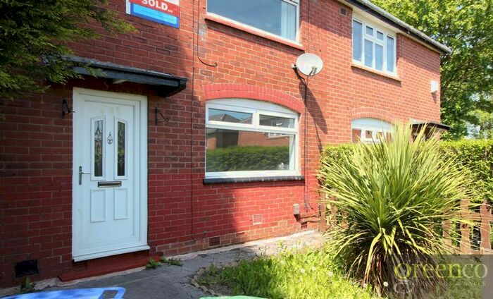 2 Bedroom Semi-Detached House To Rent In Norville Avenue, Manchester, M40