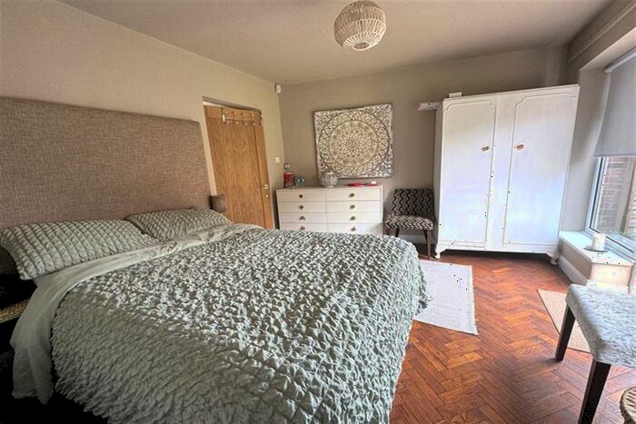 1 Bedroom Flat To Rent In Princess Street, Knutsford, WA16