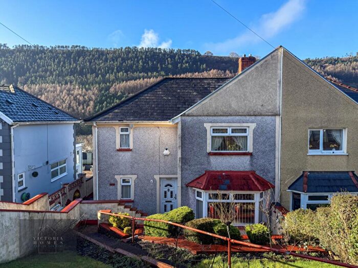 3 Bedroom Semi Detached House For Sale In Roseheyworth Road, Abertillery, NP13