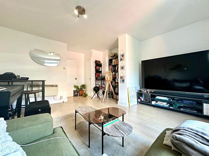 2 Bedroom Apartment To Rent In Boston Place, Marylebone, London, NW1