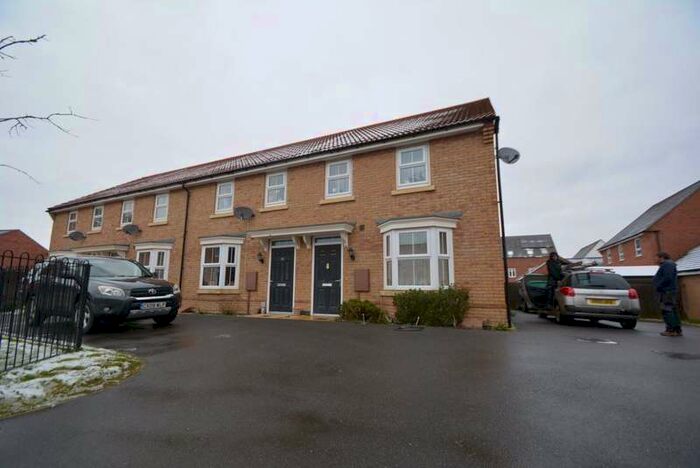 3 Bedroom Property To Rent In Elsea Park Bourne, PE10