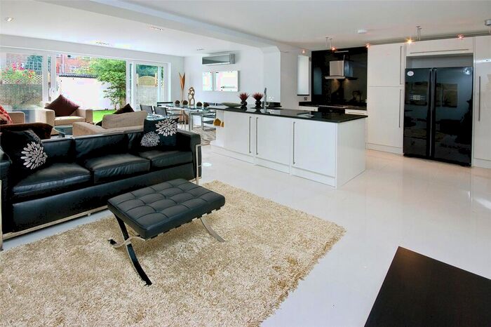 5 Bedroom House To Rent In Court Close, St. Johns Wood Park, London, NW8