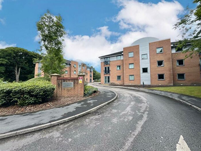 2 Bedroom Apartment To Rent In Sycamore Court, Carrington Lane, Sale, M33