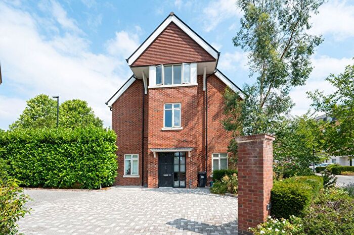 4 Bedroom Detached House For Sale In Egerton Drive, Old Isleworth, Isleworth, TW7