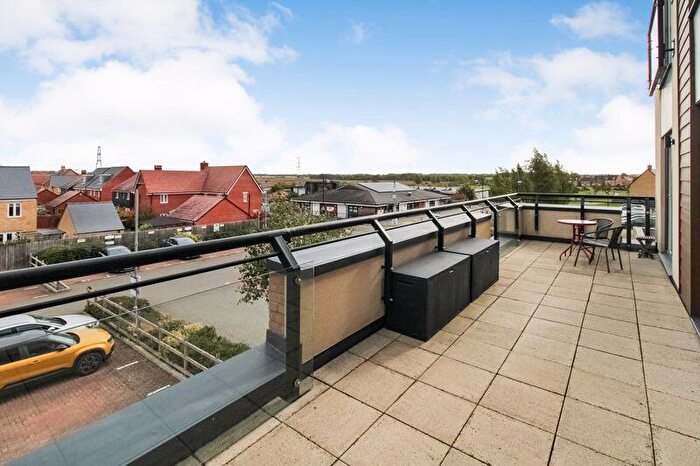 2 Bedroom Apartment For Sale In Purcell Place, Biggleswade, SG18