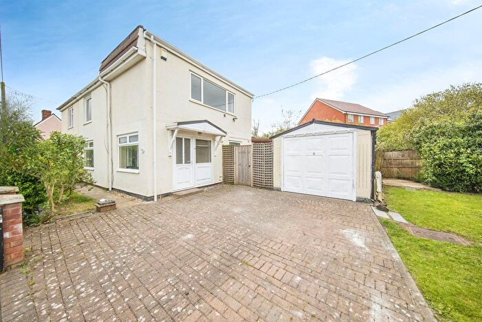 2 Bedroom Semi Detached House For Sale In Old Norwich Road, Ipswich, IP1