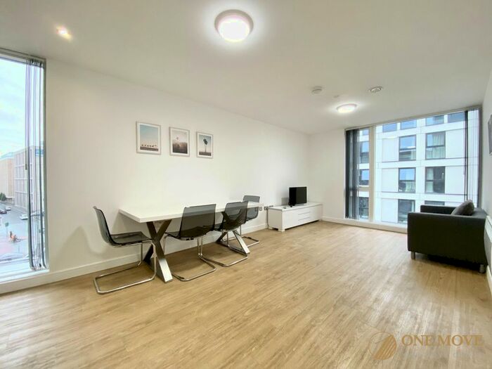 2 Bedroom Flat To Rent In North Central, Manchester, M4