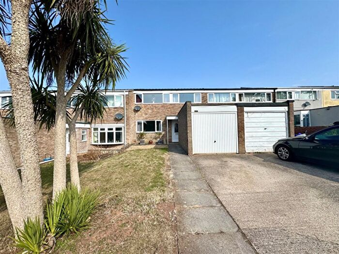 3 Bedroom Terraced House For Sale In Cas Troggi, Caldicot, NP26