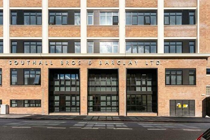 1 Bedroom Flat For Sale In Gooch Street North, Birmingham, West Midlands, B5