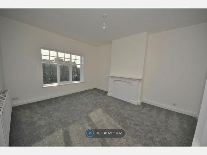 2 Bedroom Flat To Rent In Lord Street, Southport, PR9