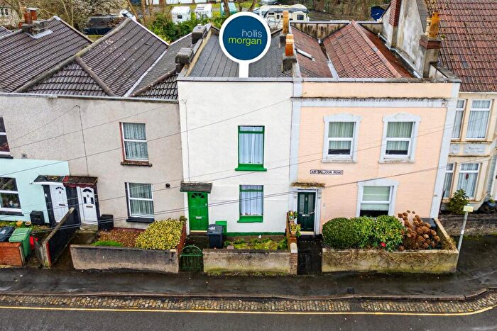 3 Bedroom Terraced House For Sale In Modernisation |, BS5